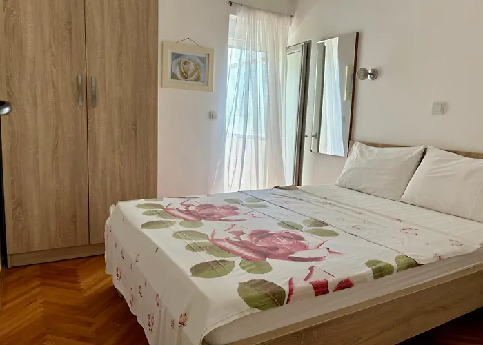 Apartments Jelena